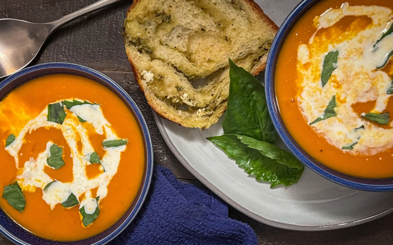 Roasted garlic, tomato, and white bean soup